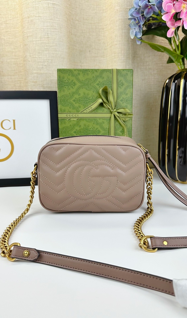 激安グッチバッグコピー内部構造